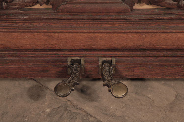 Biese Hof piano pedals