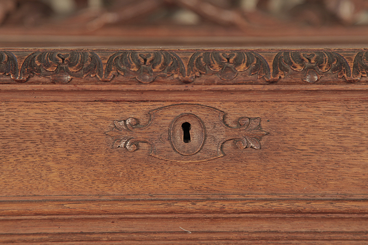 Biese Hof carved key escutcheon