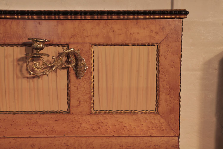 Chappell cut-out side panel backed with pleated gold fabric edged with a gilt scalloped border