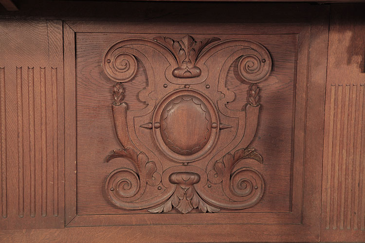 Georg Fortner bottom panel detail