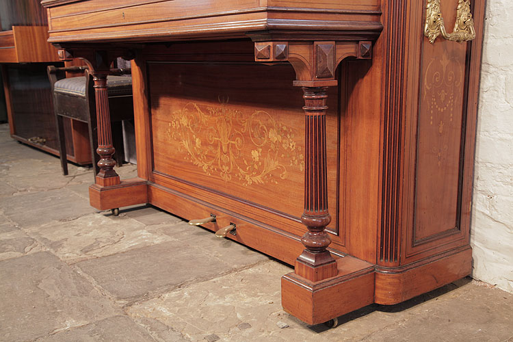 Pleyel fluted, tapered column legs