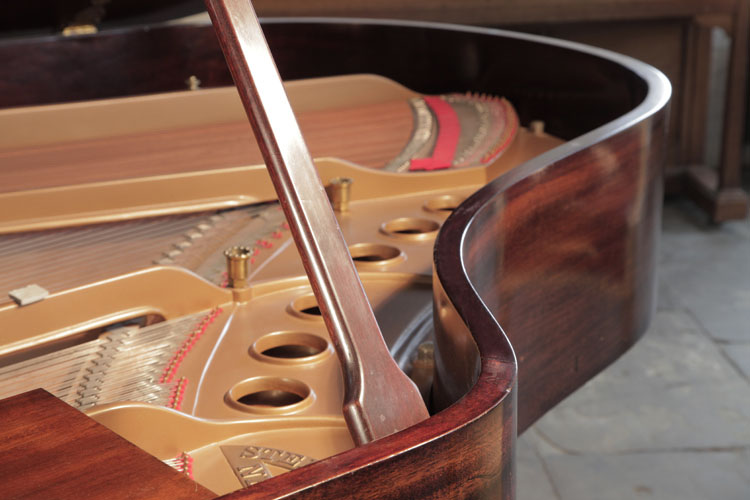 Steinway Model M piano lidstay