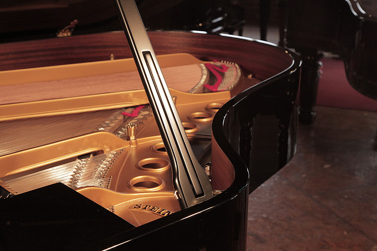Steinway Model M piano lidstay