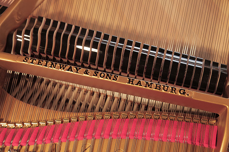 Steinway Made in Hamburg