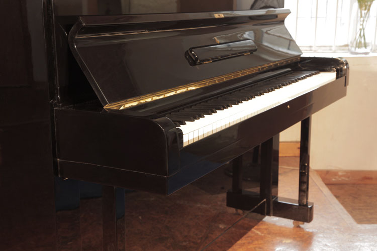 Steinway rounded piano cheek 